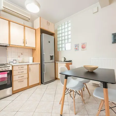 Just Under Acropolis Apartment Athens